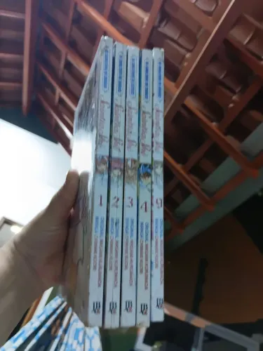 Saintia Shô volumes 1,2,3,4 e 9