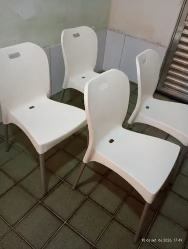 Conjunto de cadeiras