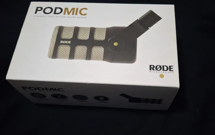 Microfone Rode PodMic - Estado de NOVO (Na Caixa + Nota Fiscal)