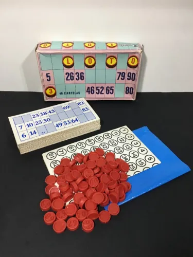 Jogo Loto Bingo Anos 80, 90 Completo - Marca Sonata