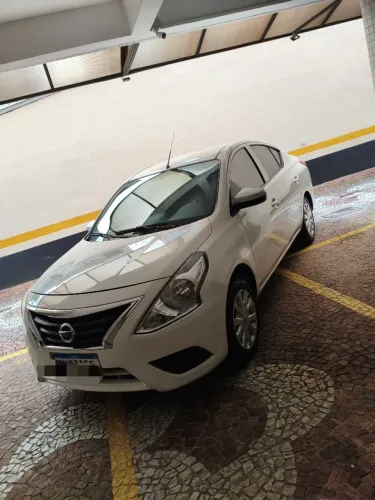 Nissan Versa 1.0 12V Flexstart 4P Mec. 2020