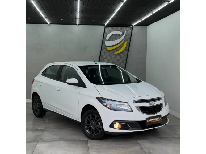 Chevrolet Onix Hatch LTZ 1.4 8V Flex Power Mec. 4P 2016