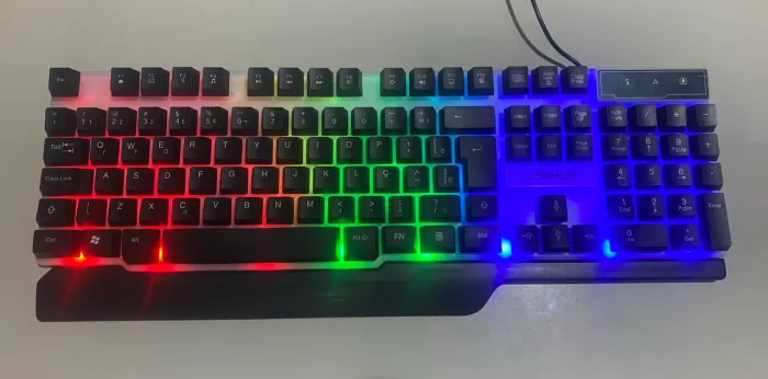 Teclado gamer Lehmox