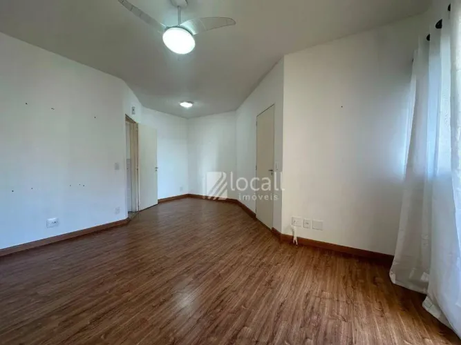 Apartamento com 2 quartos para alugar, 77 m² por R$ 2.615/mês - Centro - São José do Rio P