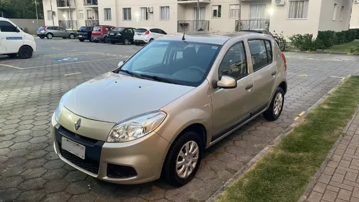 Renault Sandero Expression Hi-flex 1.0 16V 5P 2012