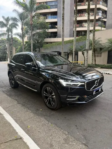 Volvo XC-60 XC 60 T-8 Híbrido Momentum 2.0 5P 2021