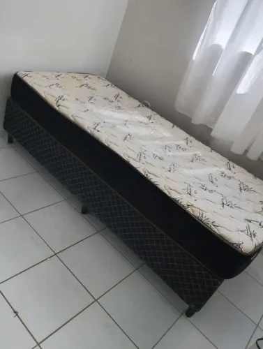 Cama de Solteiro (Leia a descrição sobre o dia de retirada)