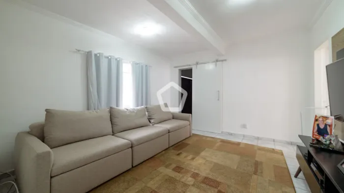 Casa em Vila Dom Pedro I