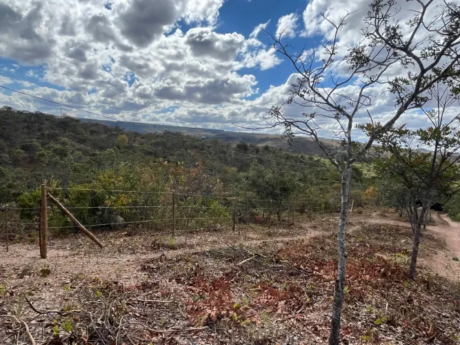 EXCELENTE OPORTUNIDADE - LOTE DE 2.000m² NO ALTIPLANO LESTE (JARDIM BOTÂNICO) ?