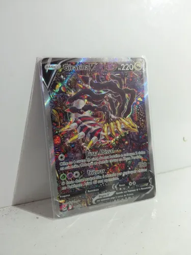 Giratina V - condição DMG com foil intacta!