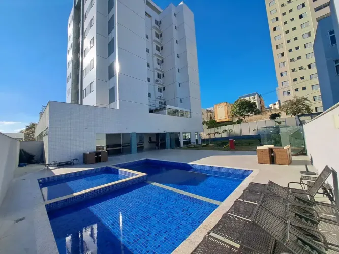EXCELENTE COBERTURA PARA LOCAÇÃO NO BAIRRO MANACAS