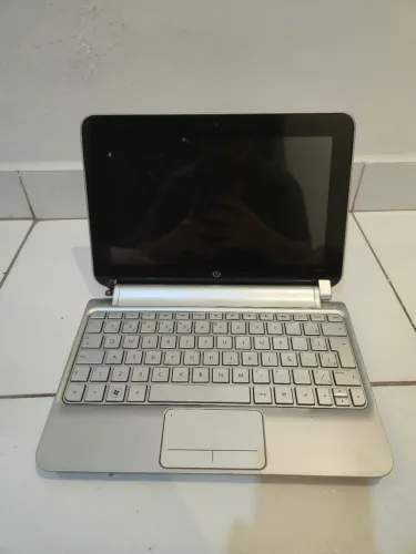 Netbook HP Mini 210 Rosa não da Video