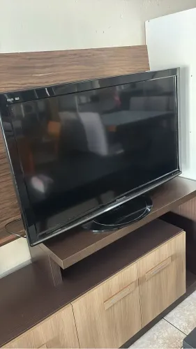 Tv 42 polegadas não é smart 
