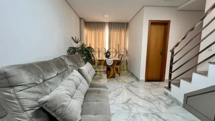 COBERTURA Á VENDA - BARREIRO