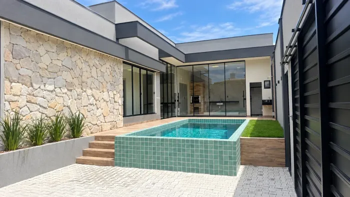 Casa a venda em Alagoinhas