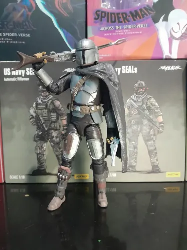 Star wars mandalorian action figure