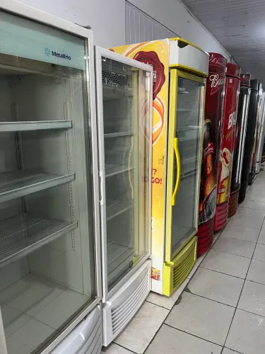 Cervejeiras e expositor novos e usados