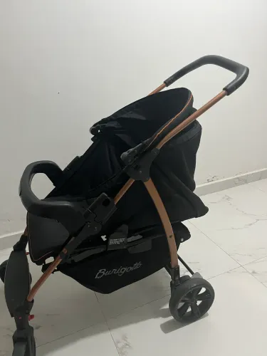 Carrinho de bebê