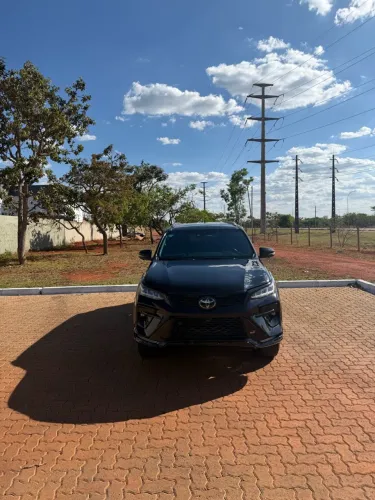 Toyota Hilux SW4 GRS 2.8 TB 4X4 Diesel Aut. 2023