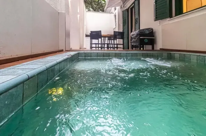 Sala quarto para venda tem 58 metros quadrados com 1 quarto em Copacabana - Rio de Janeiro