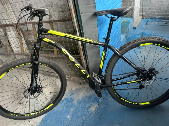 Bicicleta colli aro 29 com nota nova