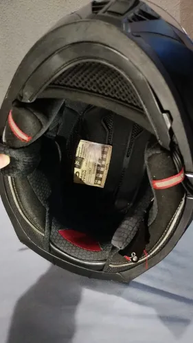 Capacete Tam 62 novíssimo 