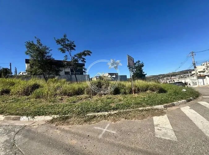 Terreno esquina, Comercial/Residencial -Araçariguama/SP