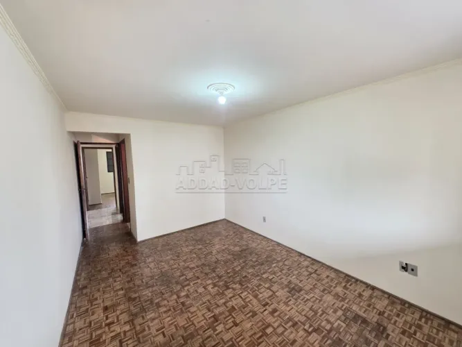 AMPLO APARTAMENTO À VENDA PRÓXIMO À AV NAÇÕES UNIDAS - EDIFÍCIO GOMES