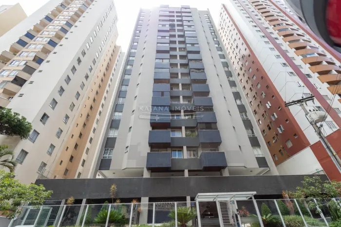 Apartamento com 3 quartos sendo 1 suite com 88 m² para Venda na Rua Atílio Bório, 80, Cris