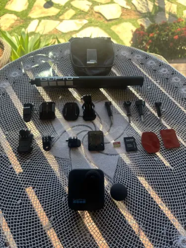 GoPro Max 360 (Apenas 1 Uso) + Nota Fiscal de Tudo + Acessórios