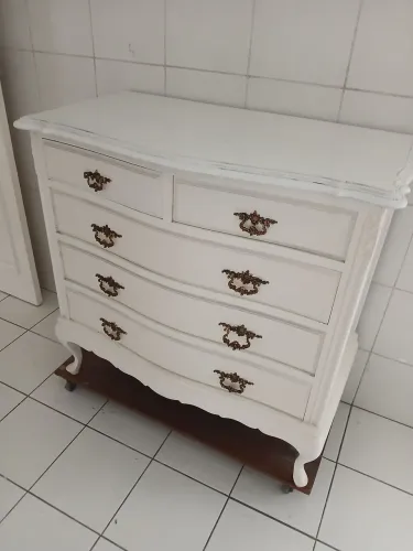 Cômoda