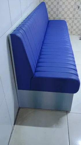 Sofá em Estofado com Base em MDF | Moderno, Resistente e Confortável