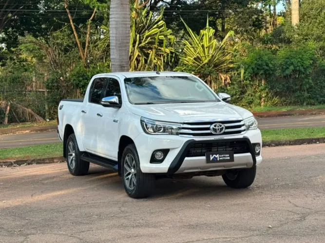 Toyota Hilux CD SRX 4X4 2.8 TDI 16V Diesel Aut. 2016