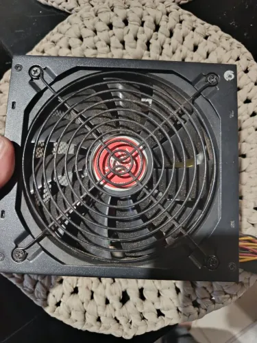 Fonte de PC 600w