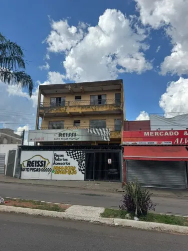 Prédio Comercial e Residencial - Bom Retiro - Sumaré SP