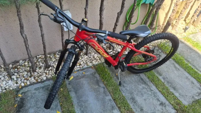Vendo Bicicleta OGGI HACKER Aro 24 INFANTIL