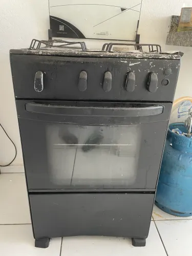 Fogão de 4 bocas