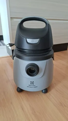 Aspirador de pó e água Eletrolux A10 Smart, modelo A10N1, 1400W, 220V