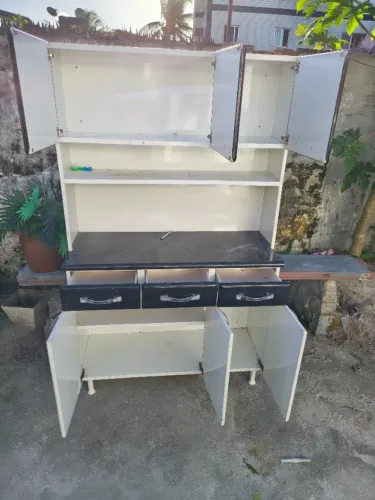 Armário de cozinha.
