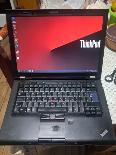 THINKPAD 410 CORE I5 450M 4GB HD 250GB WINDOWS 10 64BITS BATERIA DURA POUCO