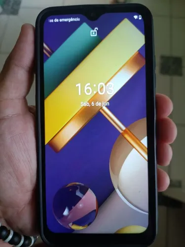 LG k22 em perfeito estado