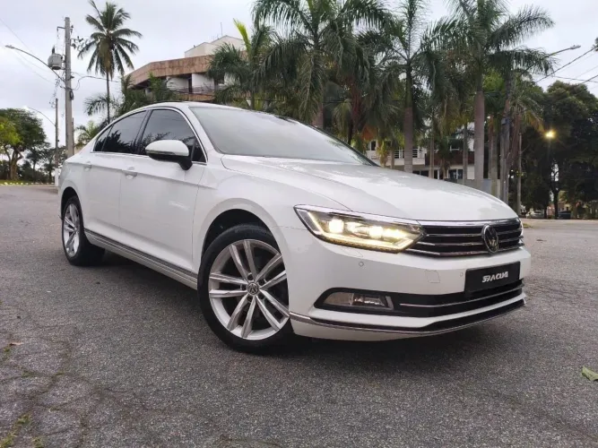 Volkswagen Passat Highline 2.0 TSI 220cv Tip. 2018