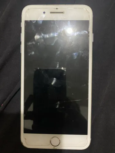 iPhone 8 Plus 