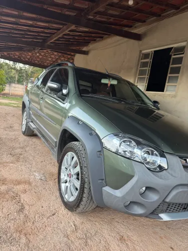 Fiat Strada Adventure1.8/ 1.8 Locker Flex CD 2016