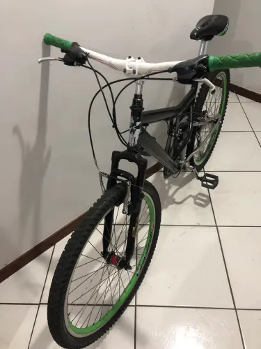 Bicicleta full rodas vzan aro26 