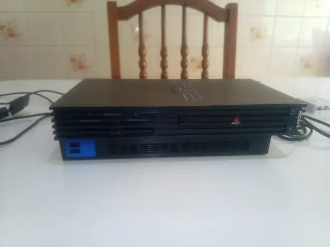 PLAYSTATION 2 FAT SCPH50001 + detalhes no chat, enteressados pergunte