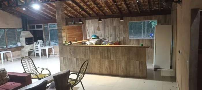 Chácara pesqueiro no Río cachoeira?