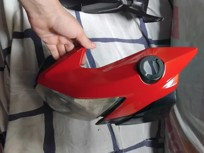 Carenagem com suporte e farol fan 160/titan