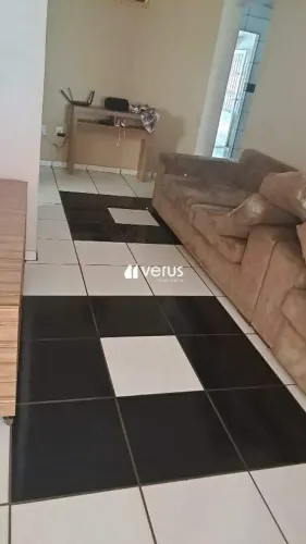 Casa à venda, 3 quartos, 1 suíte, 2 vagas, PLANALTO - Uberlândia/MG