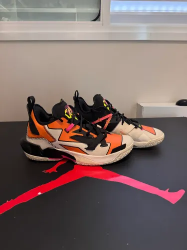 Tenis jordan westbrook 3